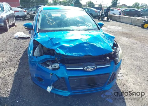 2014 Ford Focus Se from USA, damaged, VIN 1FADP3F22EL269085